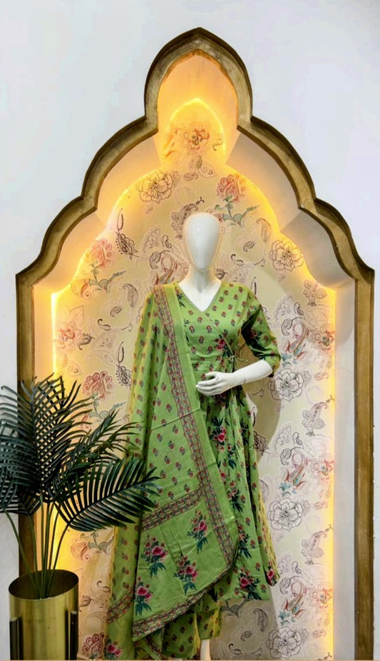 Anarkali design green kurta